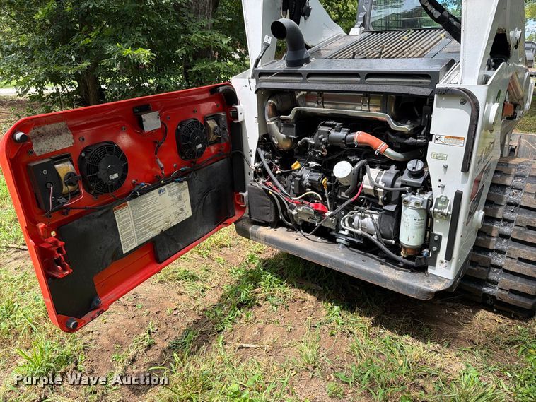 image for item EO8716 2022 Bobcat T770 tracked skid steer loader
