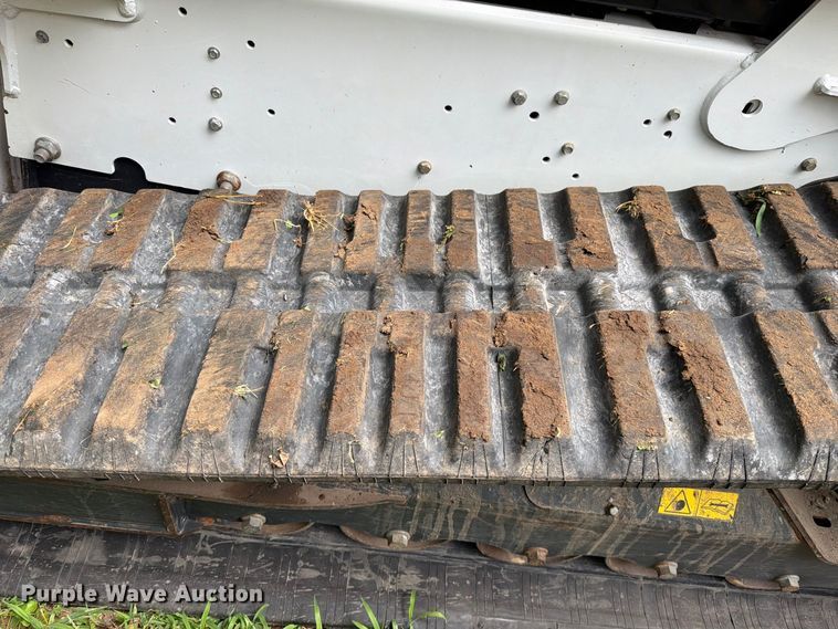 image for item EO8716 2022 Bobcat T770 tracked skid steer loader