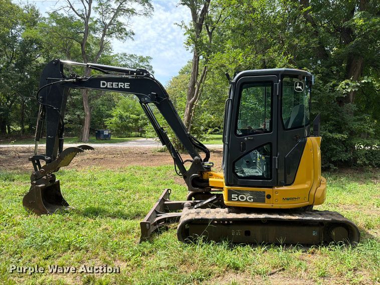 image for item EO8717 2018 John Deere 50G mini excavator