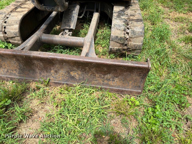 image for item EO8717 2018 John Deere 50G mini excavator