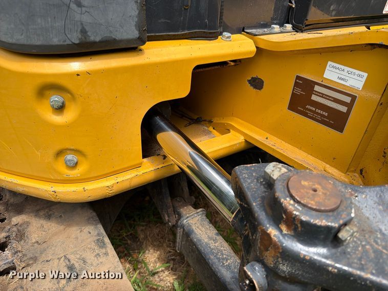 image for item EO8717 2018 John Deere 50G mini excavator