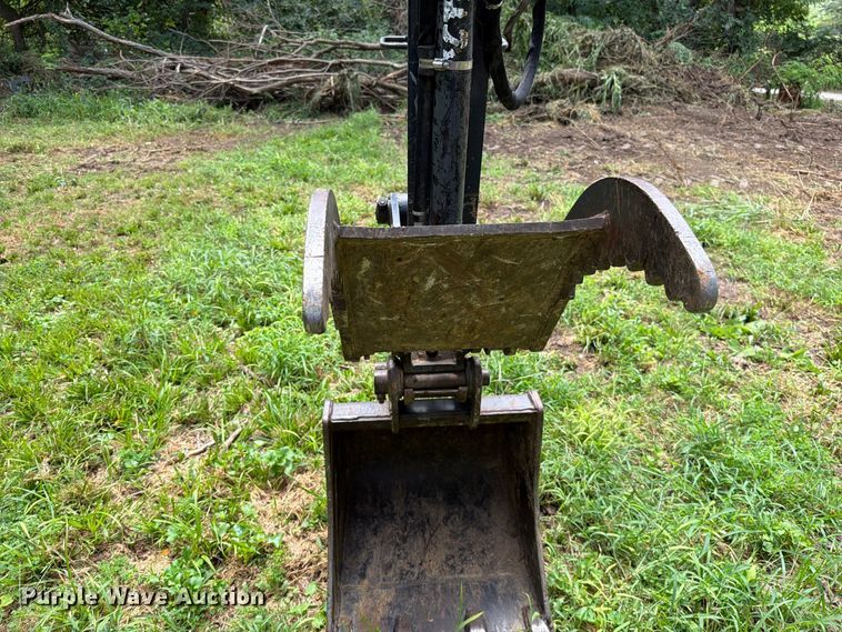 image for item EO8717 2018 John Deere 50G mini excavator