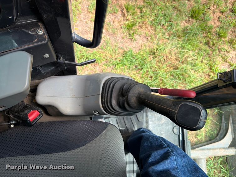 image for item EO8717 2018 John Deere 50G mini excavator