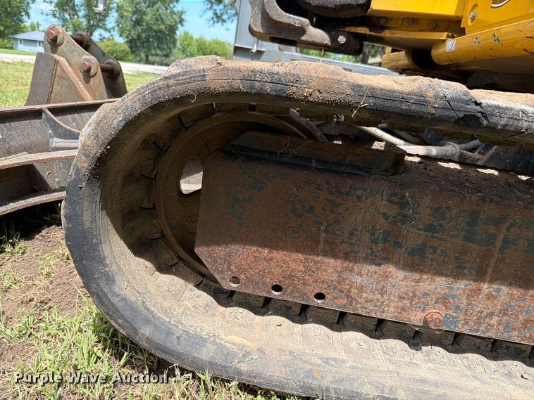 image for item EO8717 2018 John Deere 50G mini excavator