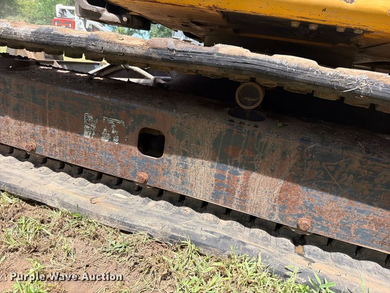 image for item EO8717 2018 John Deere 50G mini excavator