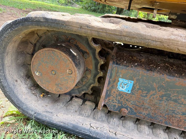 image for item EO8717 2018 John Deere 50G mini excavator