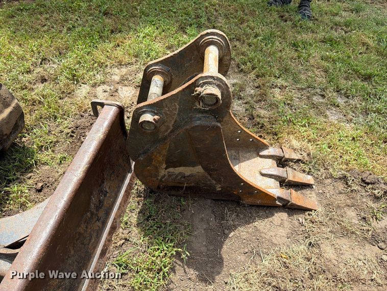 image for item EO8717 2018 John Deere 50G mini excavator