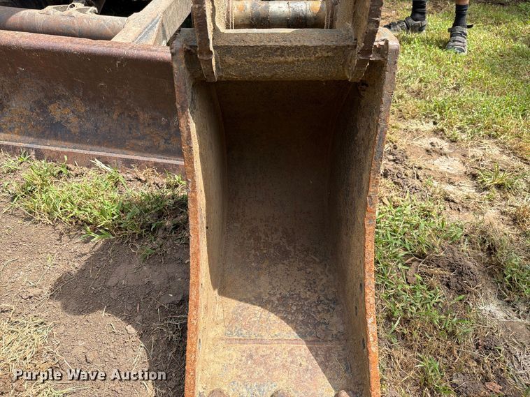 image for item EO8717 2018 John Deere 50G mini excavator