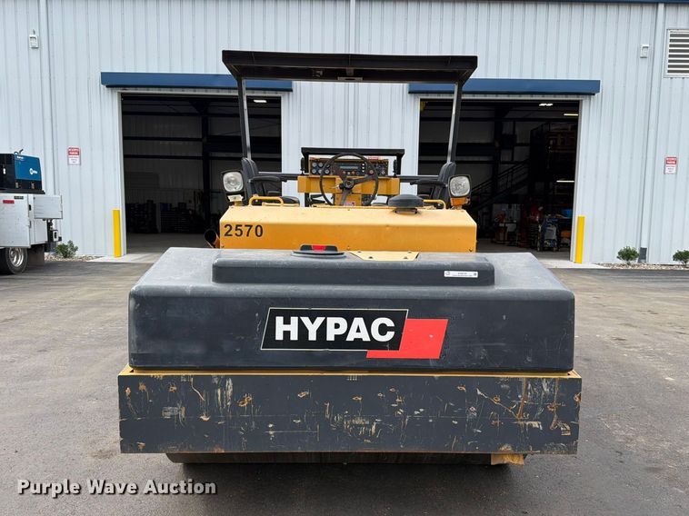 image for item EO8724 Hypac C 778 B double drum vibratory roller