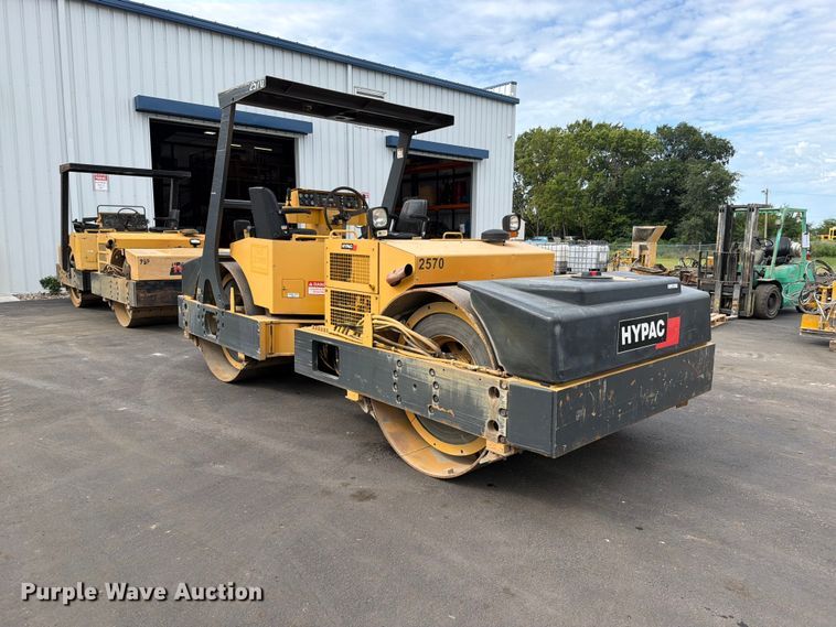 image for item EO8724 Hypac C 778 B double drum vibratory roller