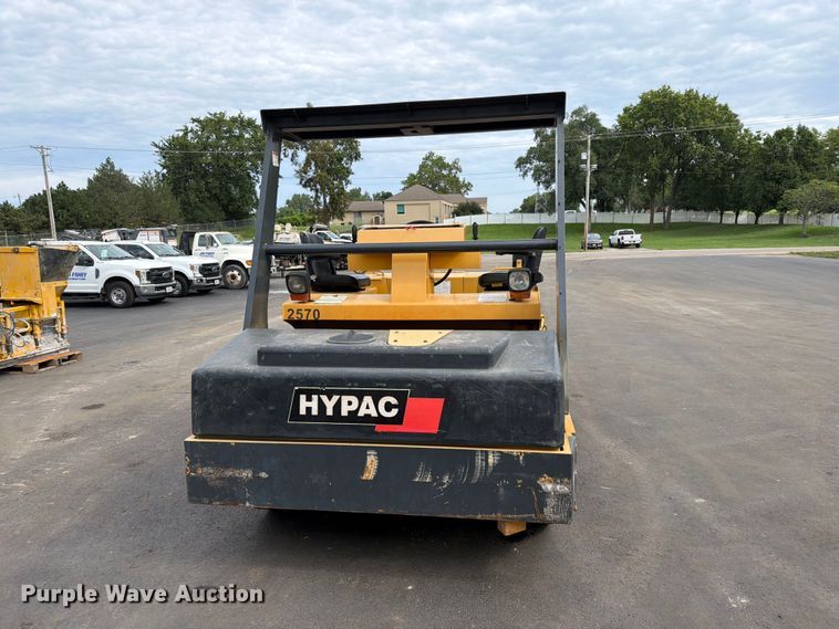 image for item EO8724 Hypac C 778 B double drum vibratory roller