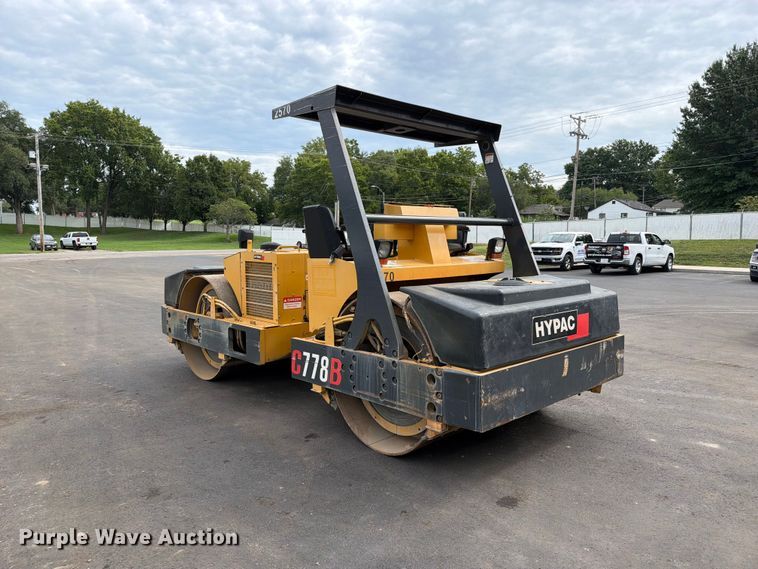 image for item EO8724 Hypac C 778 B double drum vibratory roller