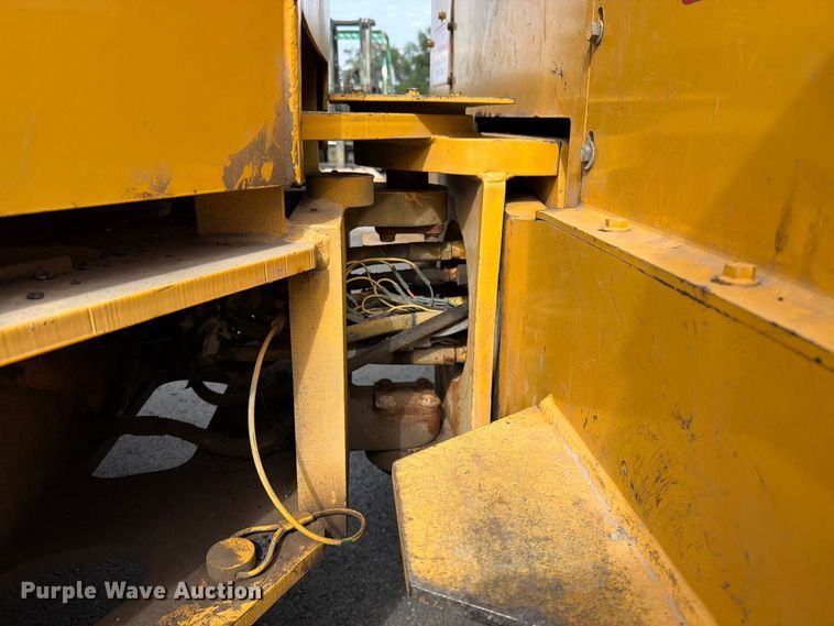image for item EO8724 Hypac C 778 B double drum vibratory roller