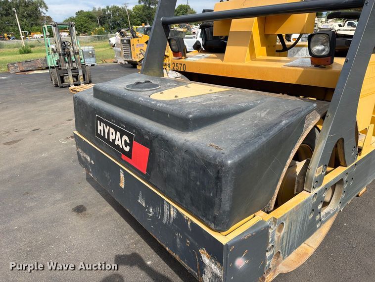 image for item EO8724 Hypac C 778 B double drum vibratory roller