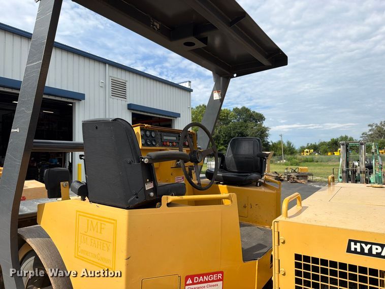 image for item EO8724 Hypac C 778 B double drum vibratory roller