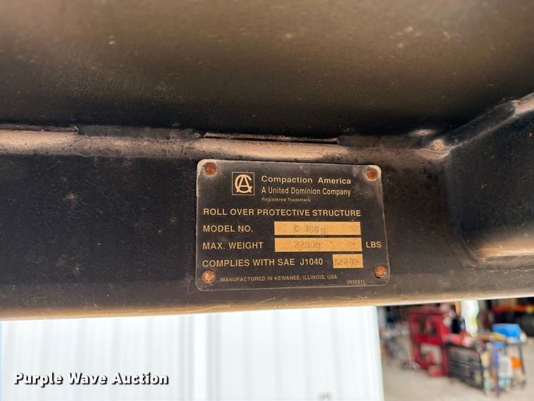 image for item EO8725 Hypac C766B double drum vibratory roller