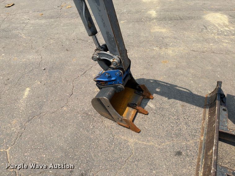 image for item ER1932 2014 IHI 17VX mini excavator