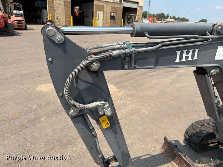 image for item ER1932 2014 IHI 17VX mini excavator