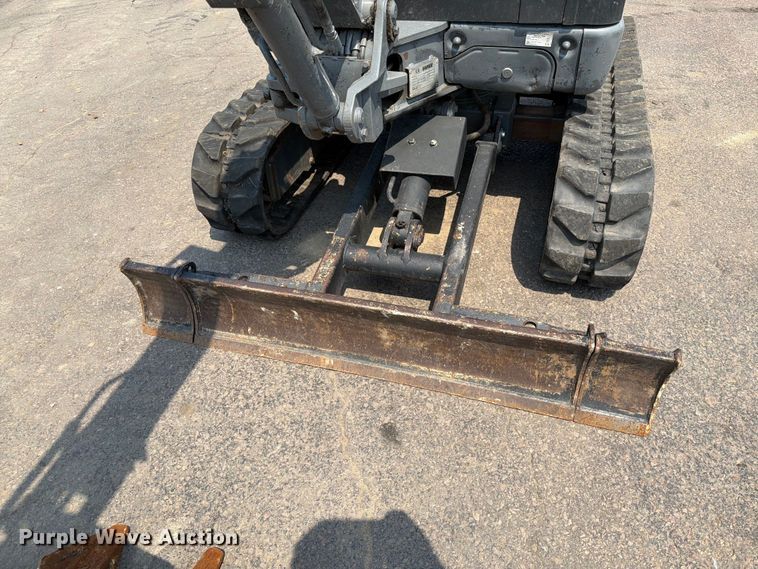 image for item ER1932 2014 IHI 17VX mini excavator