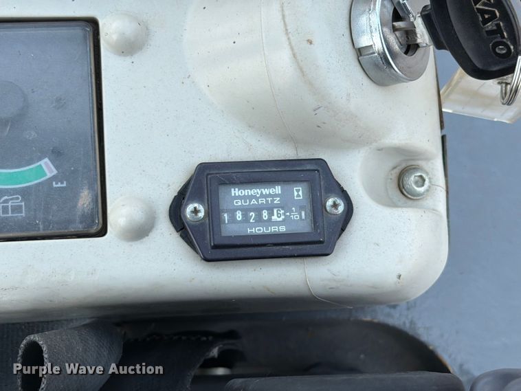 image for item ER1932 2014 IHI 17VX mini excavator