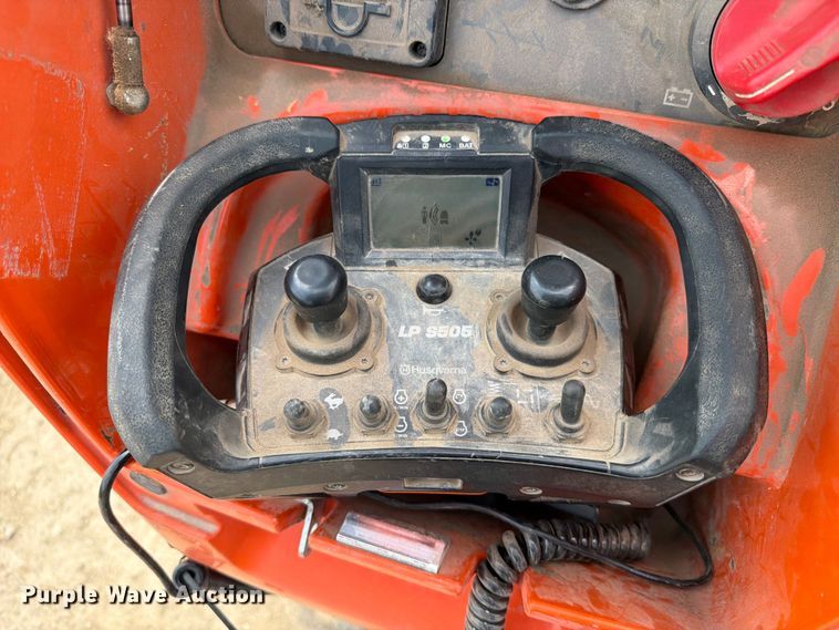 image for item ER1935 2019 Husqvarna LP9505 trench compactor