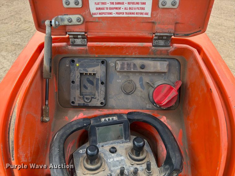 image for item ER1935 2019 Husqvarna LP9505 trench compactor