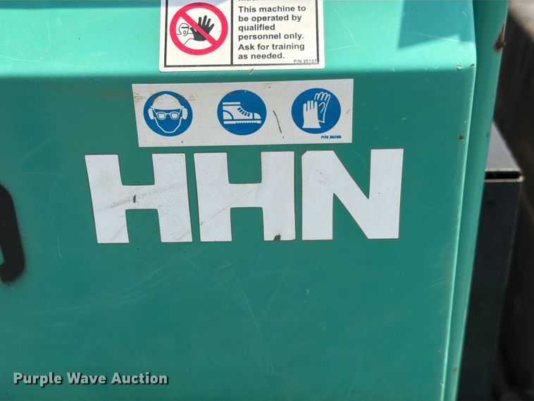 image for item ER1936 2012 Whiteman HHN power trowel