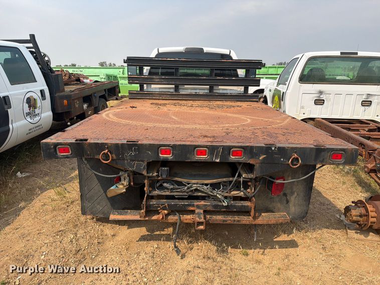 image for item ER1964 2009 Dodge Ram 3500 flatbed pickup truck