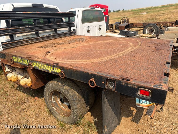 image for item ER1964 2009 Dodge Ram 3500 flatbed pickup truck