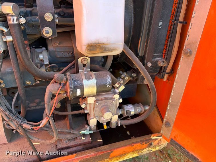 image for item ER1969 2012 JLG 260MRT scissor lift