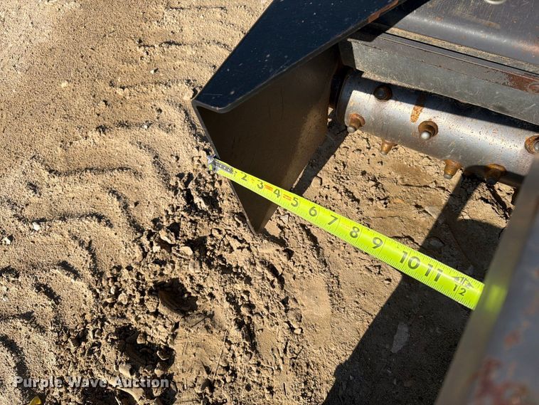 image for item ER1971 Harley M6H skid steer power rake