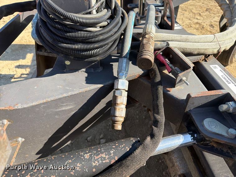 image for item ER1971 Harley M6H skid steer power rake
