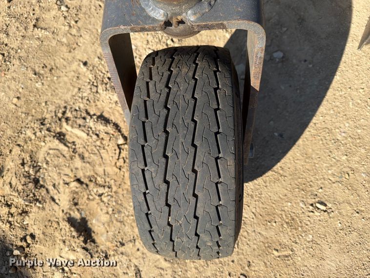 image for item ER1971 Harley M6H skid steer power rake
