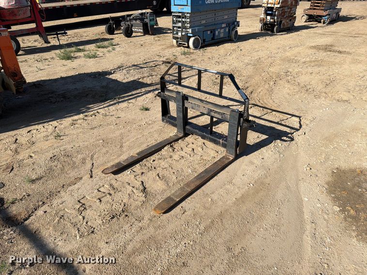 Manitou 50504723 skid steer forks