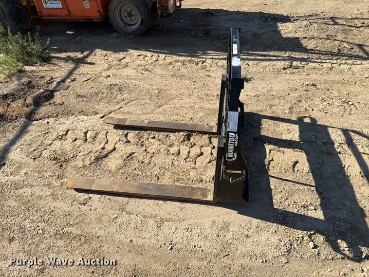 image for item ER1972 Manitou 50504723 skid steer forks