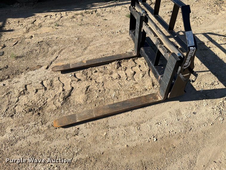image for item ER1972 Manitou 50504723 skid steer forks