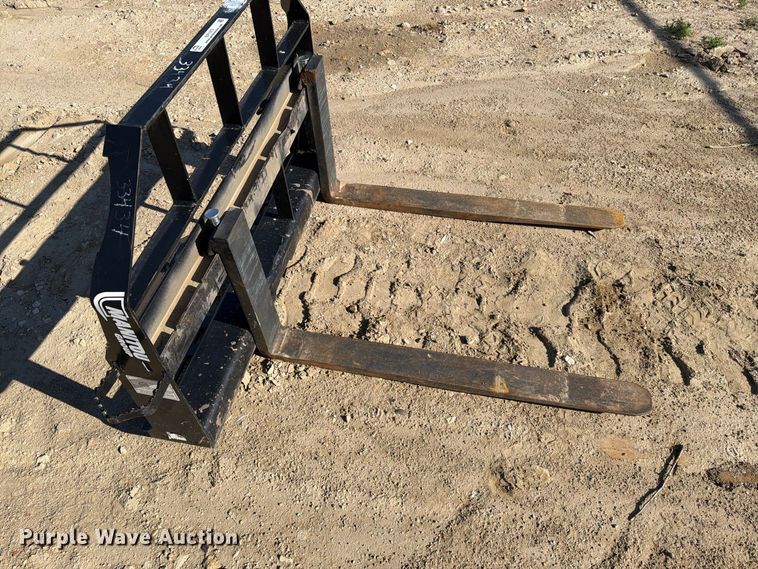 image for item ER1972 Manitou 50504723 skid steer forks