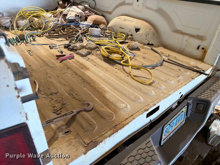image for item ER1976 2014 RAM 3500 pickup truck