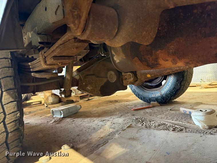 image for item ER1976 2014 RAM 3500 pickup truck