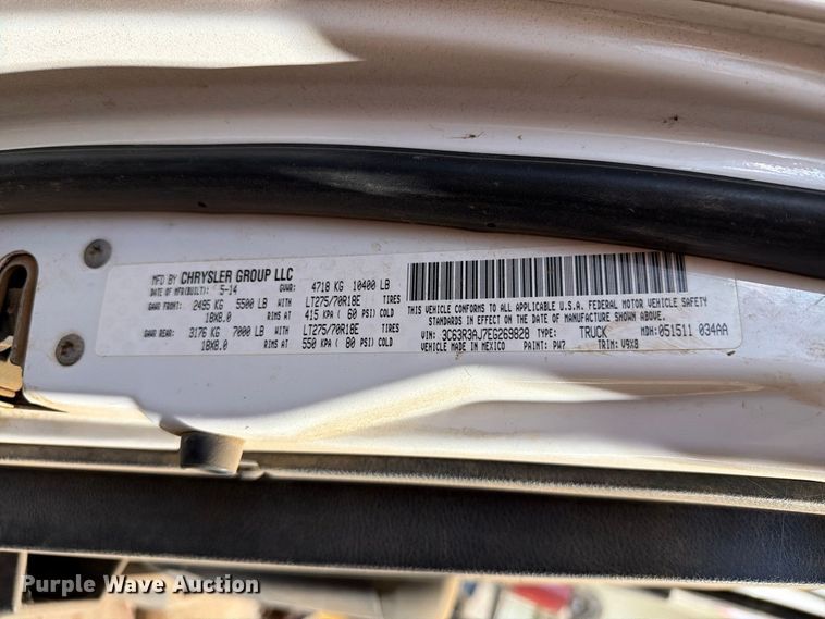 image for item ER1976 2014 RAM 3500 pickup truck