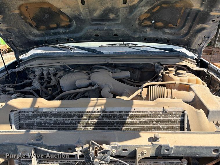image for item ER1982 2008 Ford F450 Super Duty flatbed truck
