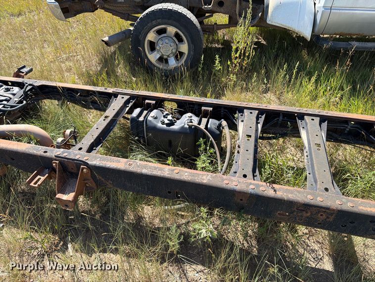 image for item ER1983 2017 Ford F550 Super Duty truck cab and chassis