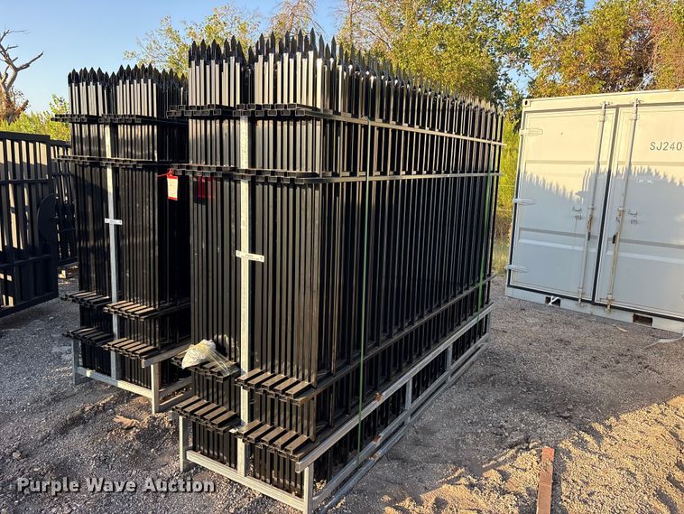 (22) 2024 EINGP F10 fence panels
