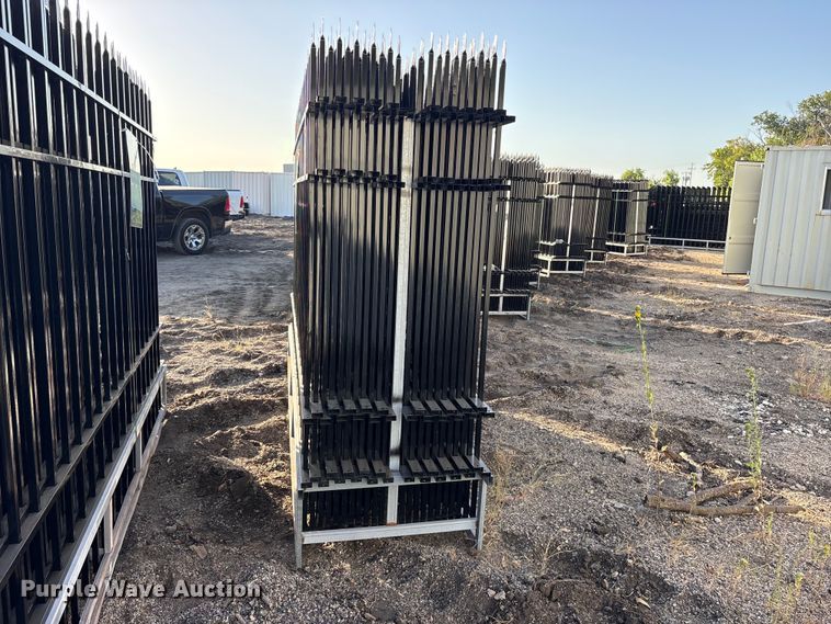 image for item ES8059 (22) 2024 EINGP F10 fence panels
