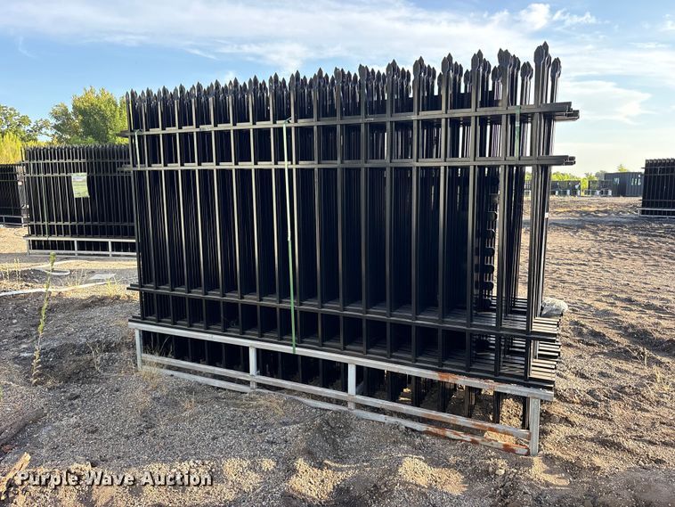 image for item ES8059 (22) 2024 EINGP F10 fence panels
