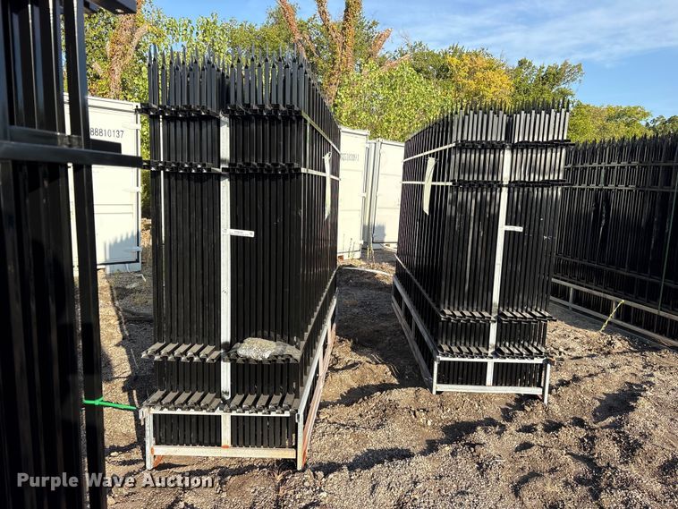 image for item ES8059 (22) 2024 EINGP F10 fence panels