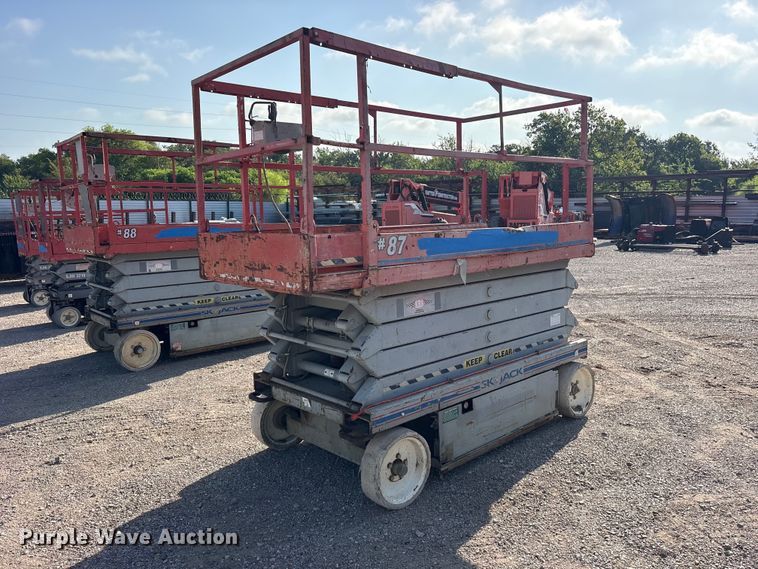 image for item ET0385 2008 Skyjack SJ4632 scissor lift