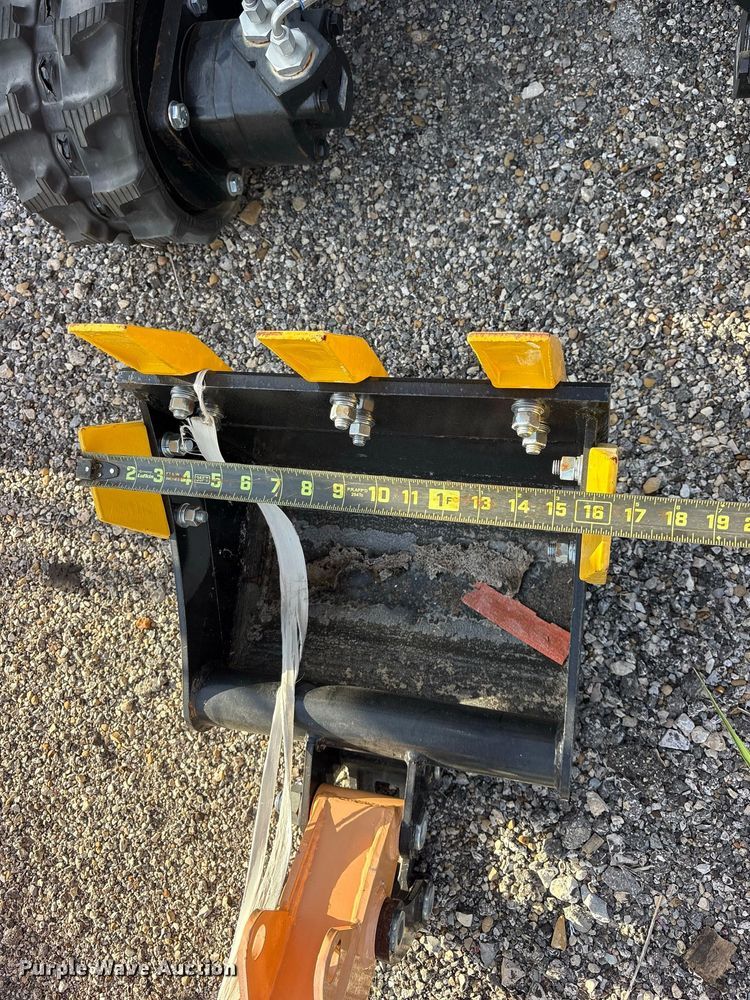 image for item ET0417 2024 Erie EM15 mini excavator