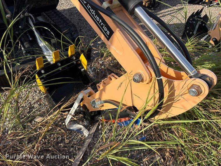 image for item ET0419 2024 Erie EM15 mini excavator