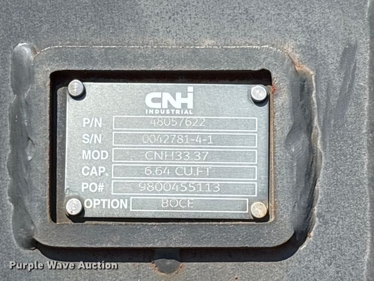 image for item ET0585 CNH Industrial CNH33.37 excavator attachments